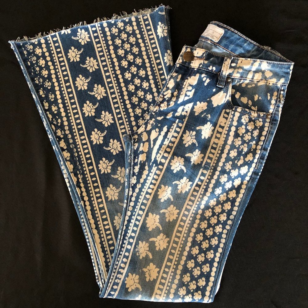 Rare Free People Bali Mantra Flare Jeans Sz 26 - Picture 8 of 16